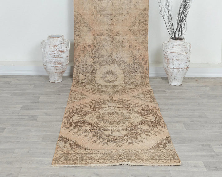 Beige Turkish Oushak Rug 2'11" x 12'8" Hand-Knotted detail