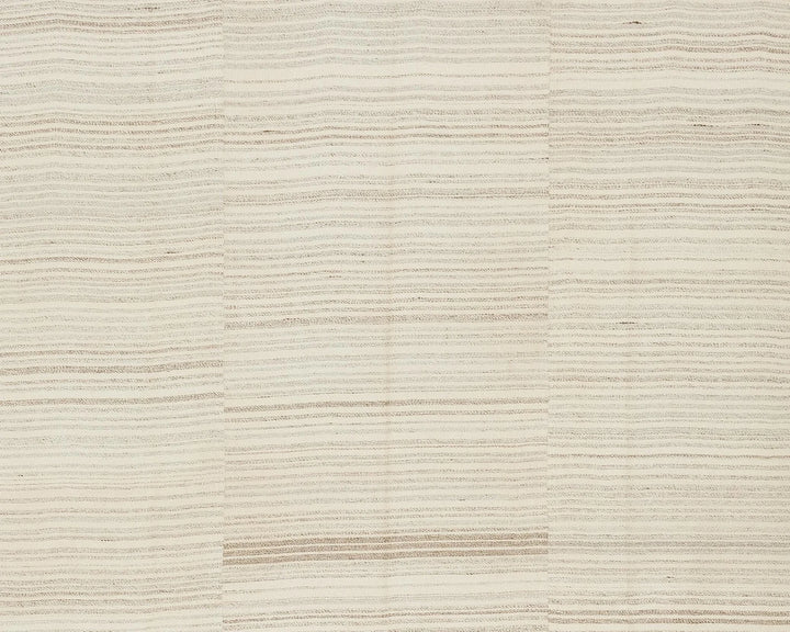 Kilim Rug 9' 5" x 13' 4" | No. VR17392