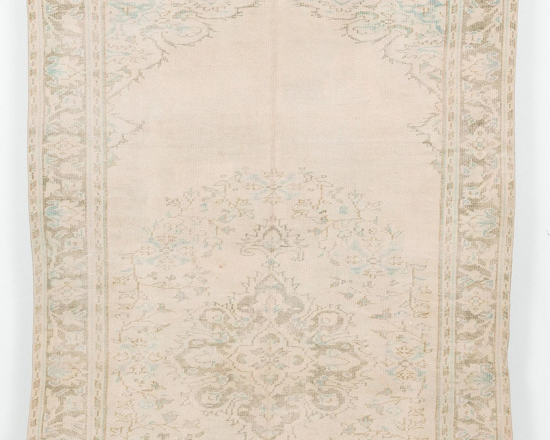 Beige Turkish Oushak Rug 5' 7" x 9' 5" Hand-Knotted | No. VR17412