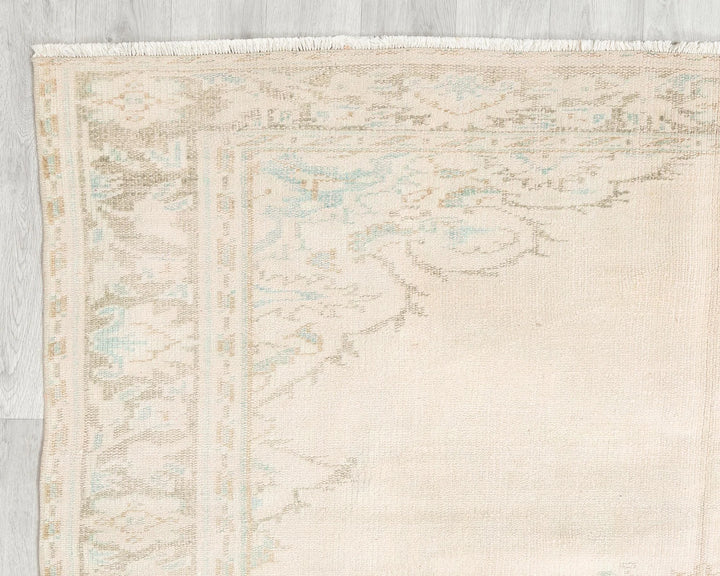 Beige Turkish Oushak Rug 5' 7" x 9' 5" Hand-Knotted | No. VR17412