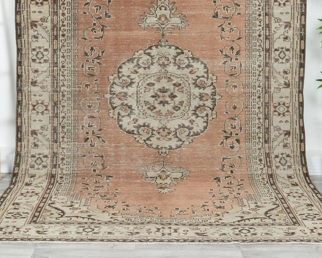 Multicolor Turkish Oushak Rug 6' 3" x 9' 8" Hand-Knotted detail