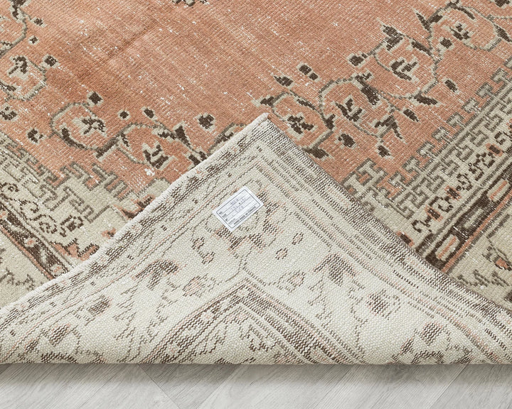 Multicolor Turkish Oushak Rug 6' 3" x 9' 8" Hand-Knotted texture