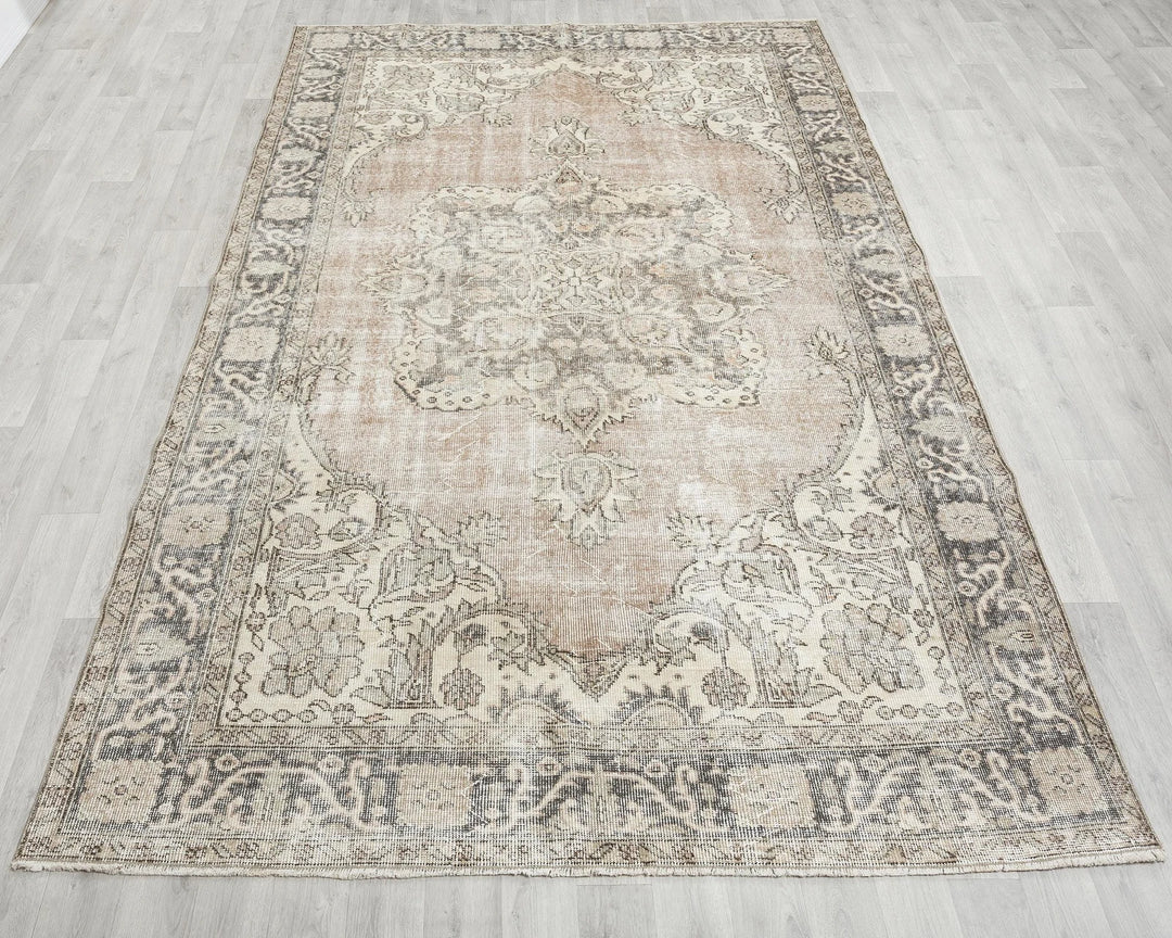 Multicolor Turkish Oushak Rug 6' 3" x 9' 10" Hand-Knotted | No. VR17527
