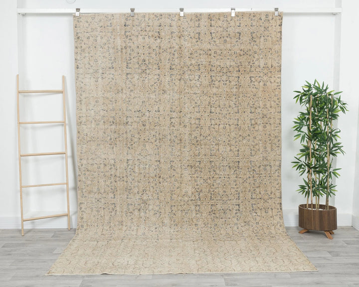 Multicolor Turkish Oushak Rug 6' 6" x 9' 7" Hand-Knotted | No. VR17640