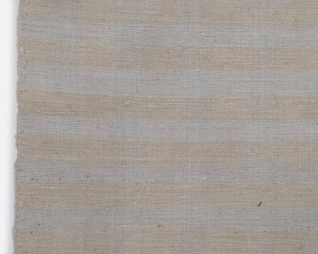 Beige Kilim Rug 5' 7" x 8' 11" | No. VR17737