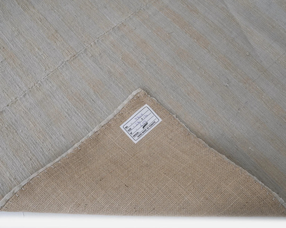 Beige Kilim Rug 5' 7" x 8' 11" | No. VR17737