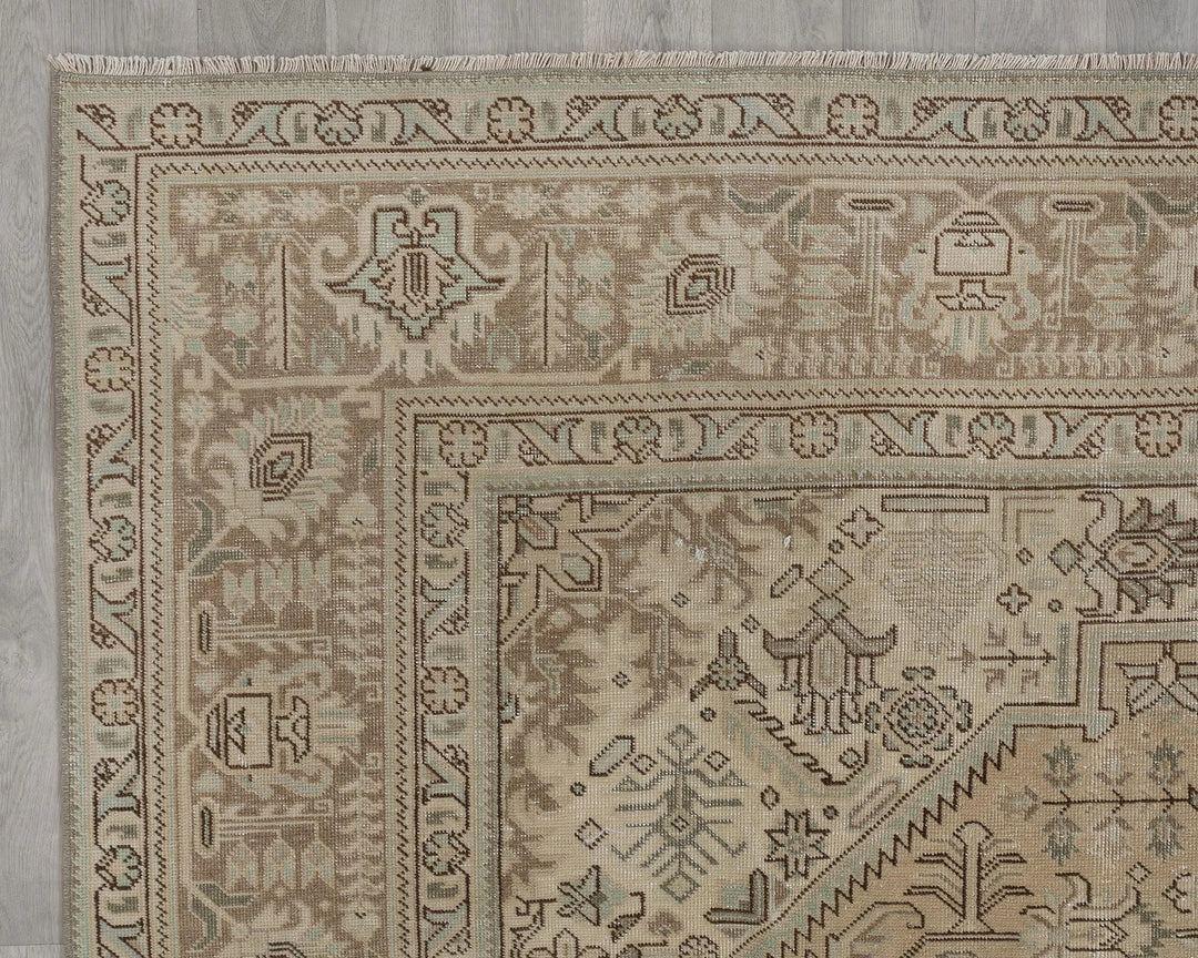 Beige Turkish Oushak Rug 9' 3" x 12' 8" Hand-Knotted border