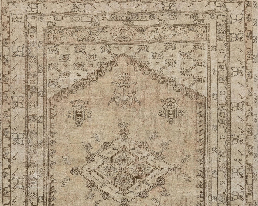Multicolor Turkish Oriental Rug 6'7" x 9'2" Hand-Knotted | No. VR18215