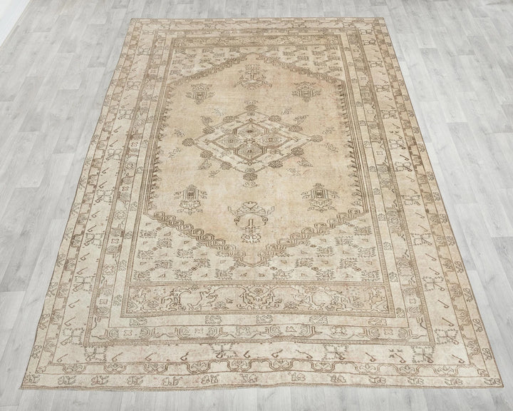 Multicolor Turkish Oriental Rug 6'7" x 9'2" Hand-Knotted | No. VR18215
