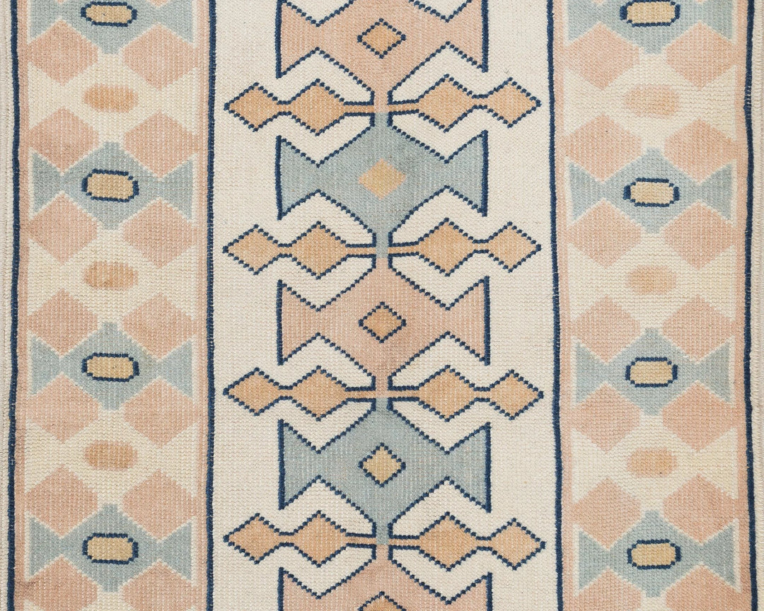 Multicolor Turkish Oushak Rug 2'7" x 9'7" Hand-Knotted | No. VR18540