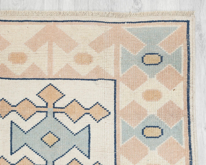 Multicolor Turkish Oushak Rug 2'7" x 9'7" Hand-Knotted | No. VR18540