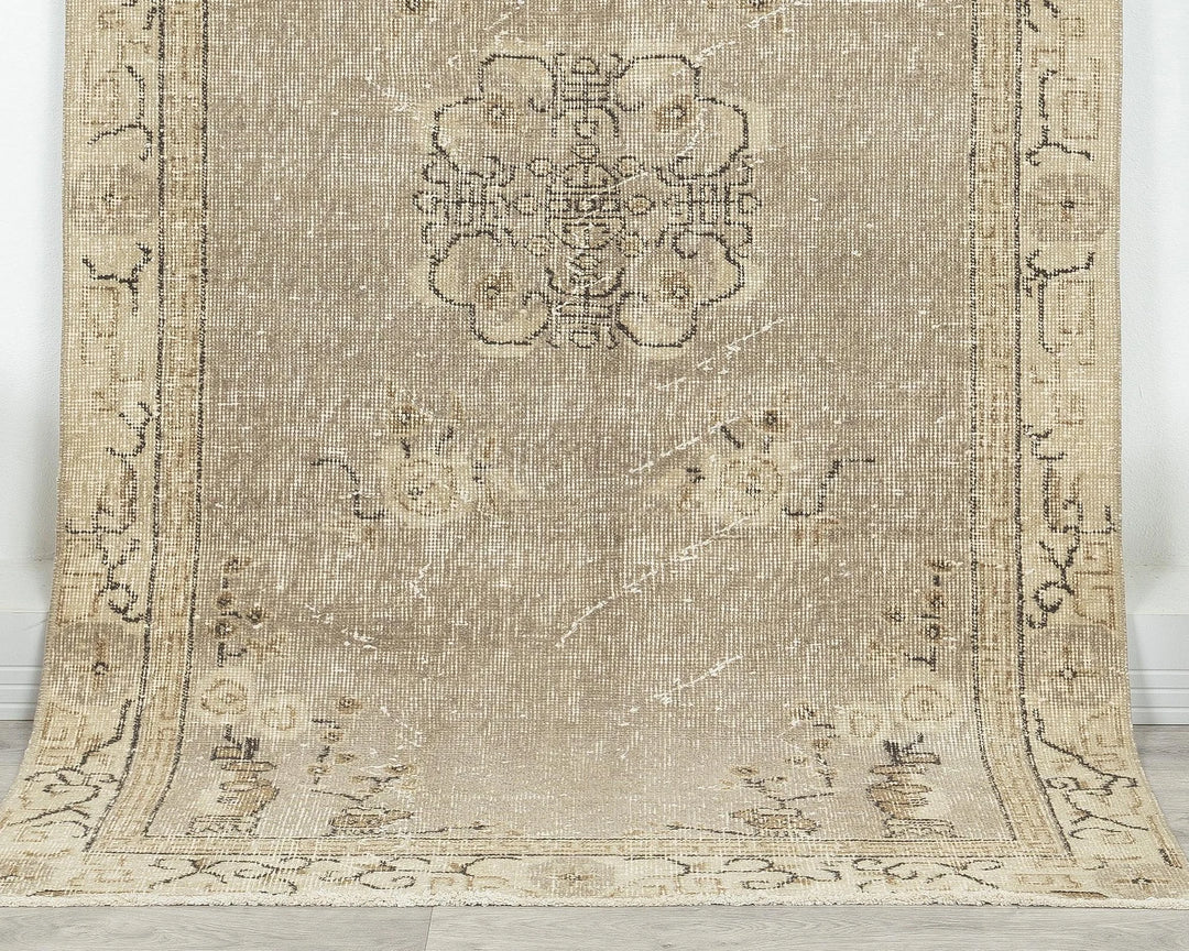 Multicolor Turkish Oushak Rug 3' 8" x 6' 5" Hand-Knotted | No. VR18556