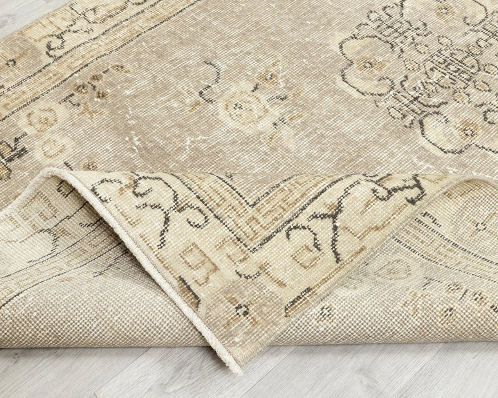 Multicolor Turkish Oushak Rug 3' 8" x 6' 5" Hand-Knotted | No. VR18556