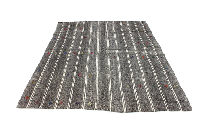 Gray Kilim Rug 5' 7" x 7' 1" | No. VR18558