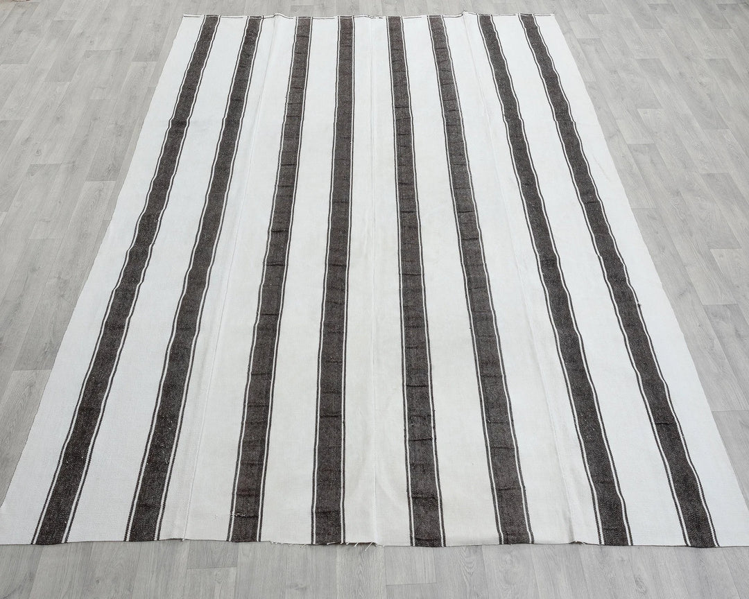 Black Turkish Kilim Rug 6' 7" x 9' 10" Flat-Weave view 9