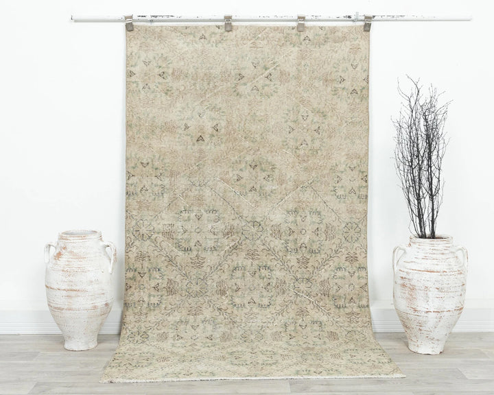 Oushak Rug 4' x 6' 10" | No. VR18613