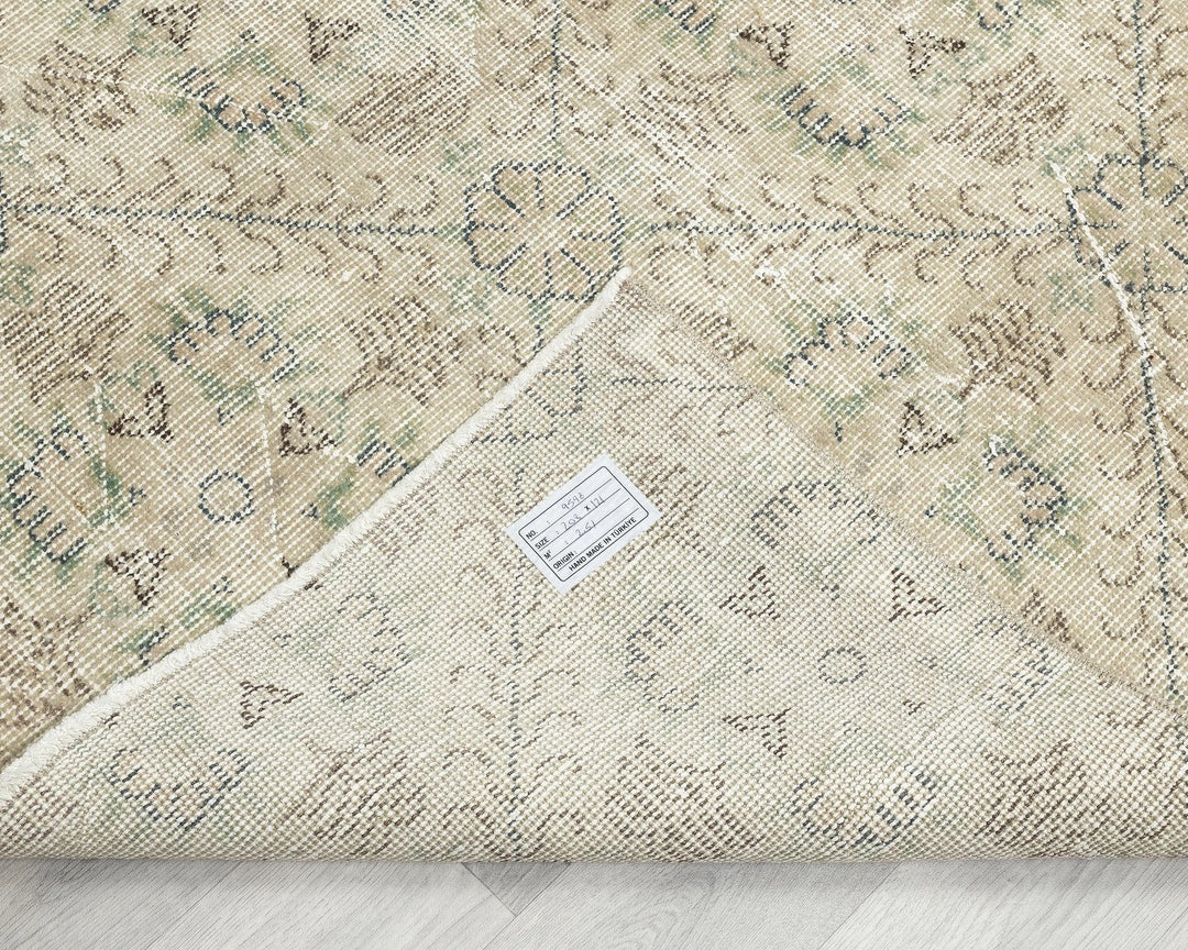 Oushak Rug 4' x 6' 10" | No. VR18613