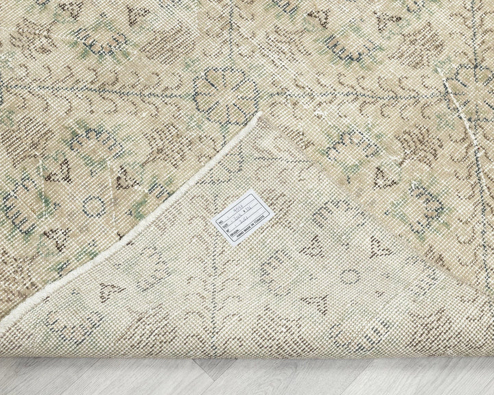 Oushak Rug 4' x 6' 10" | No. VR18613