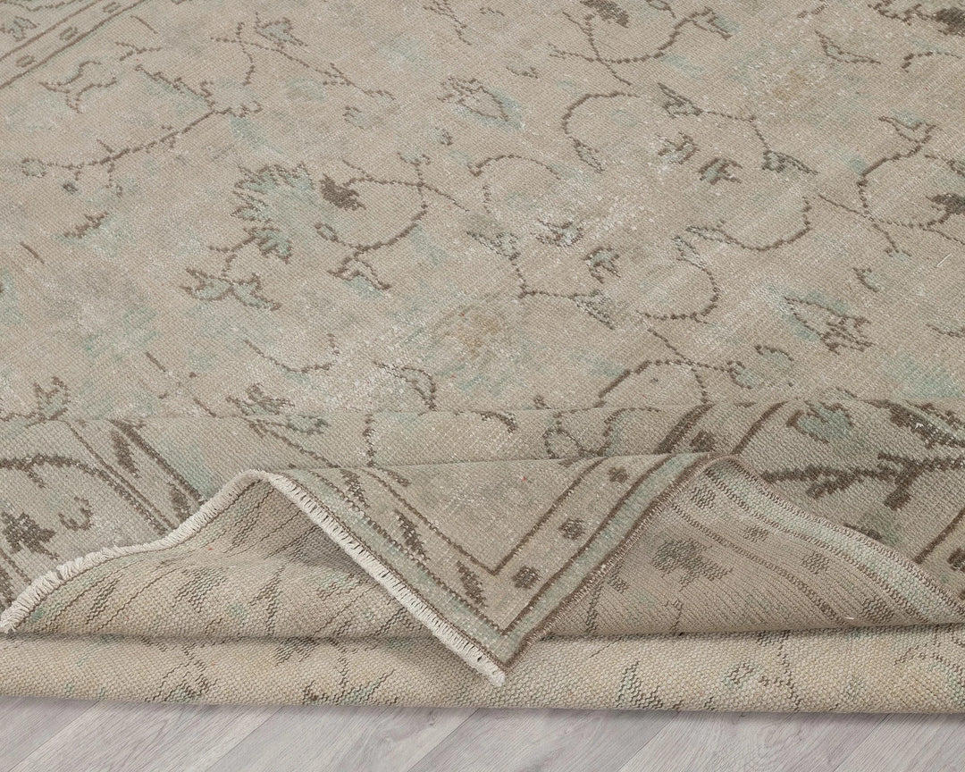 Beige Turkish Oushak Rug 7' 1" x 9' 7" Hand-Knotted | No. VR18695