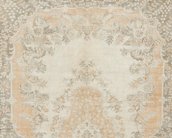Neutral Oushak Rug 6' 4" x 10' | No. VR18719