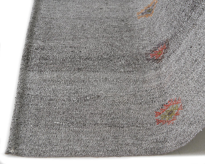 Gray Kilim Rug 6' 10" x 8' 2" | No. VR18902