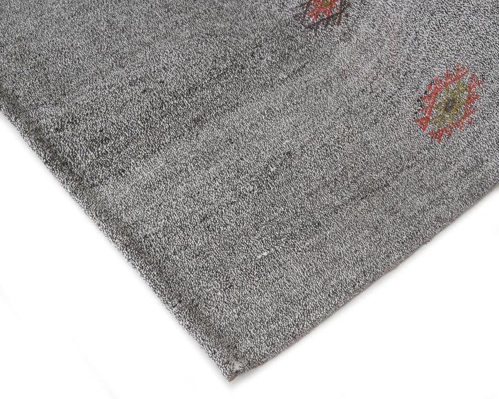 Gray Kilim Rug 6' 10" x 8' 2" | No. VR18902