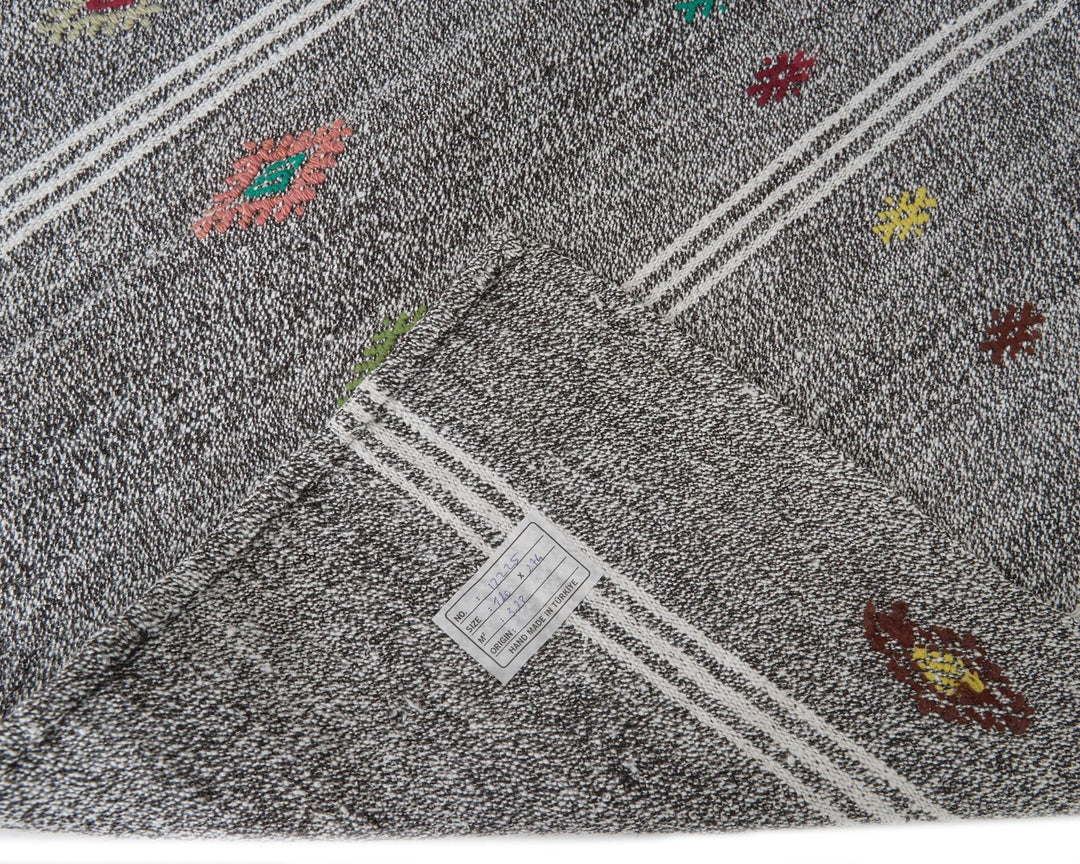 Gray Turkish Kilim Rug 3' 11" x 9' Flat-Weave | No. VR19040
