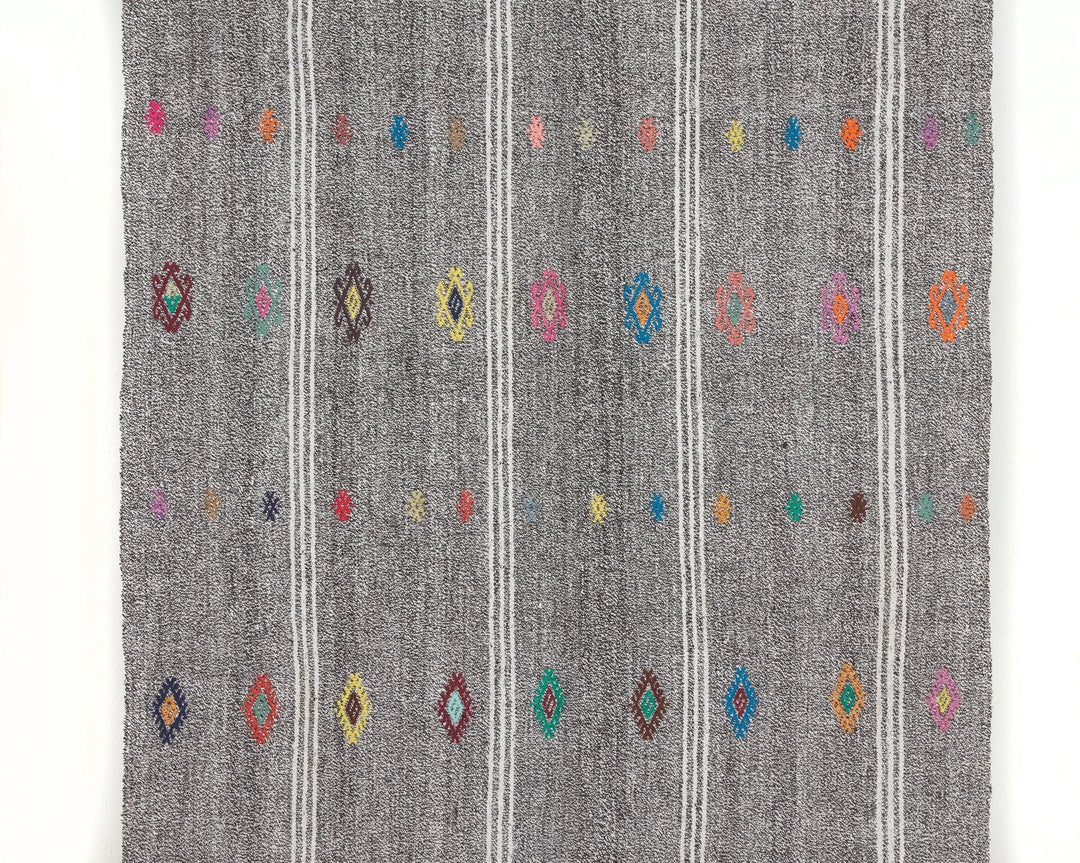 Gray Turkish Kilim Rug 3' 11" x 9' Flat-Weave | No. VR19040