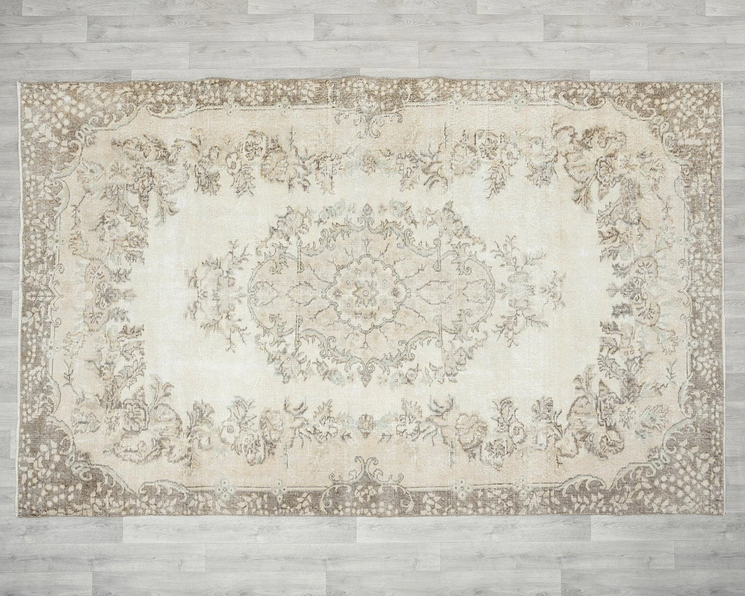 Beige Turkish Oushak Rug 6' 4" x 9' 11" Hand-Knotted | No. VR19123