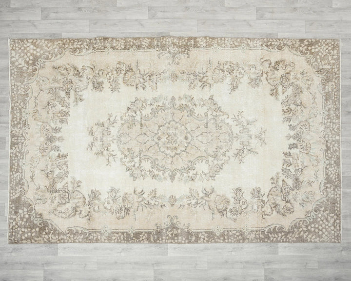 Beige Turkish Oushak Rug 6' 4" x 9' 11" Hand-Knotted | No. VR19123