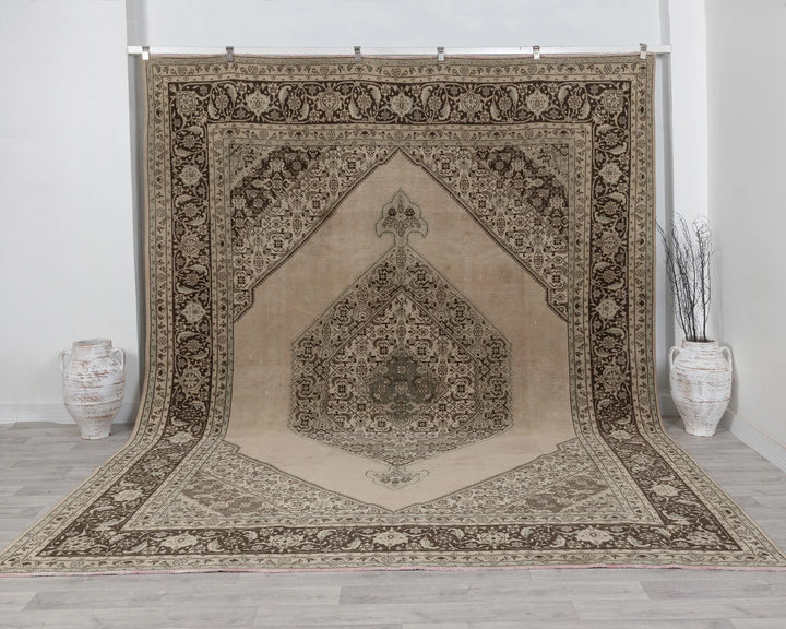 Oushak Rug 9' 6" x 12' 4" | No. VR19123