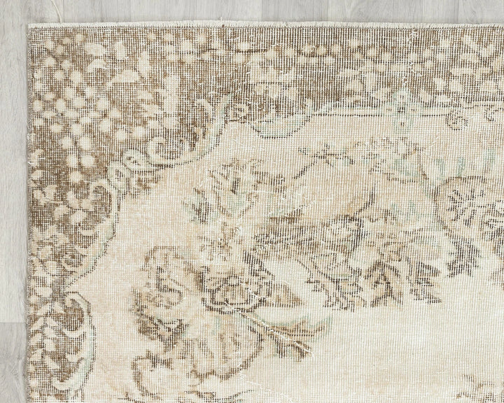 Beige Turkish Oushak Rug 6' 4" x 9' 11" Hand-Knotted | No. VR19123