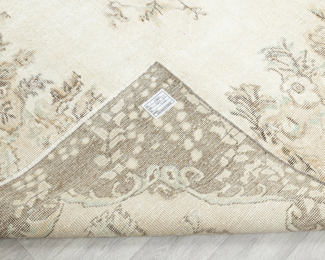 Beige Turkish Oushak Rug 6' 4" x 9' 11" Hand-Knotted | No. VR19123