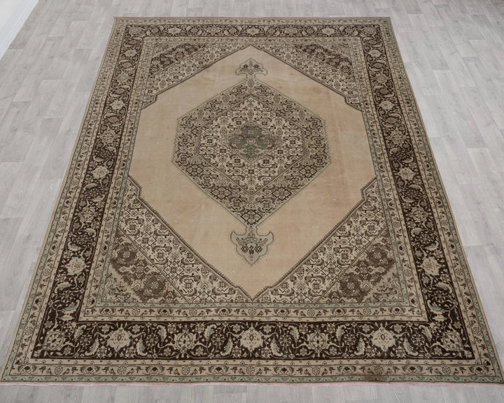 Oushak Rug 9' 6" x 12' 4" | No. VR19123