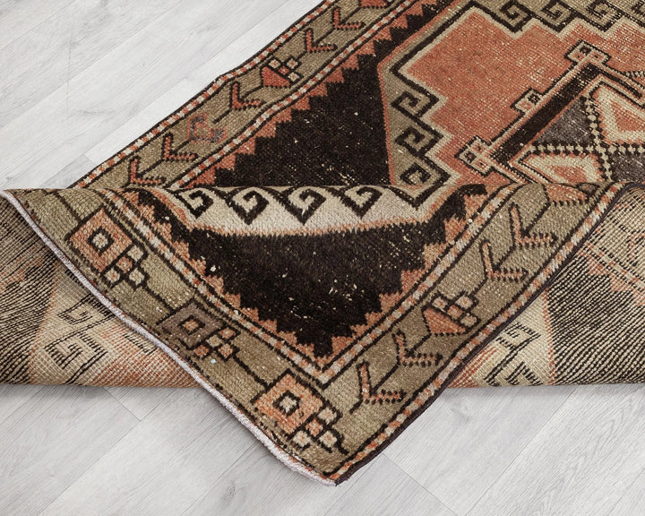 Multicolor Turkish Oushak Rug 3'5" x 11'5" Hand-Knotted | No. VR19553