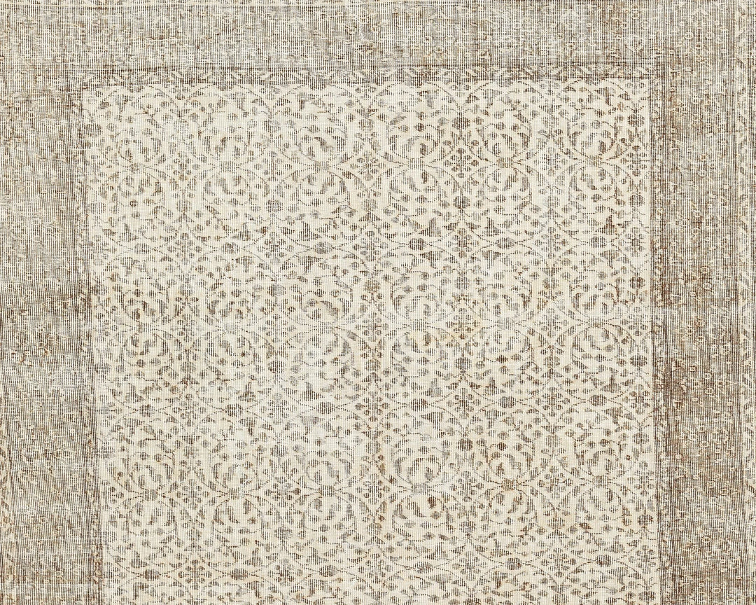 Beige Turkish Oushak Rug 6' x 9' 6" Hand-Knotted view