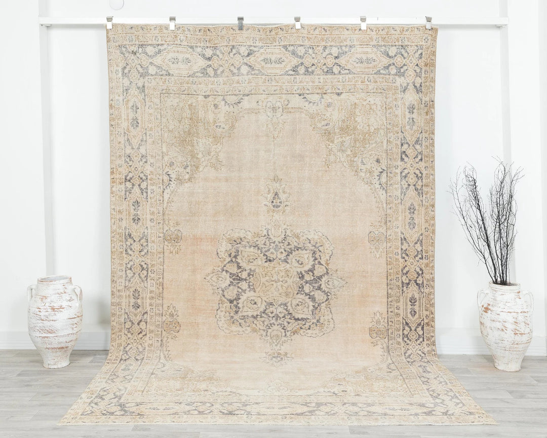 Beige Turkish Oushak Rug 10' 8" x 6' 9" Hand-Knotted | No. VR19734