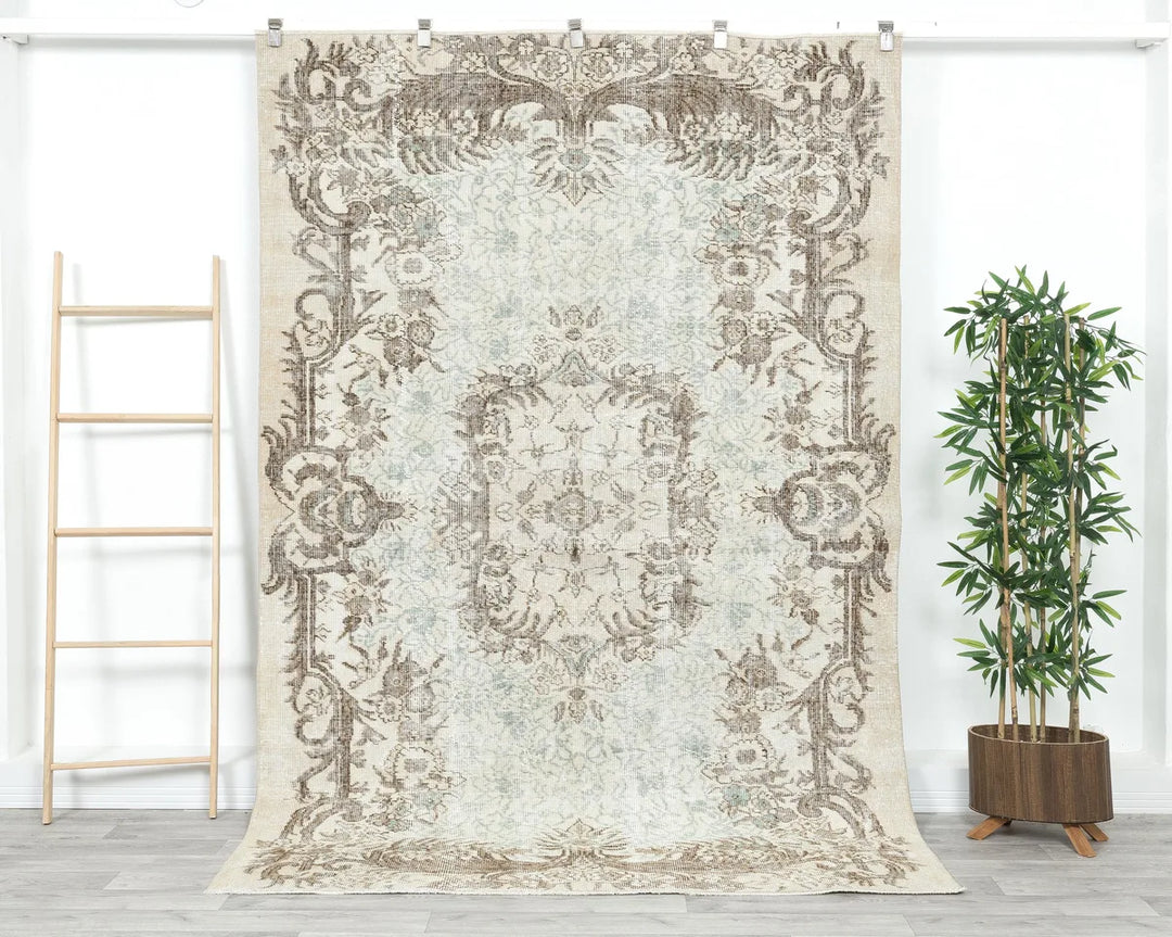Beige Turkish Oushak Rug 5'7" x 8'4" Hand-Knotted | No. VR20048
