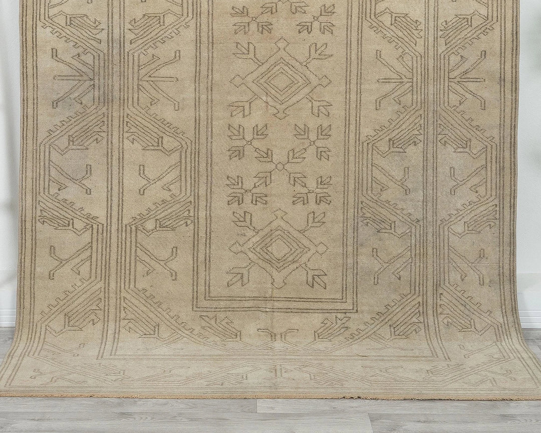 Beige Turkish Oushak Rug 5'1" x 8'2" Hand-Knotted | No. VR20050