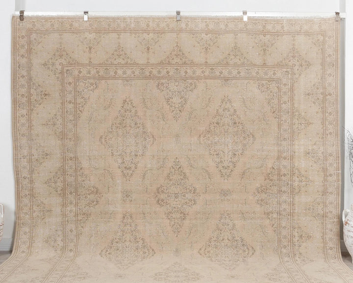 Beige Turkish Oushak Rug 10' x 13' Hand-Knotted | No. VR20077