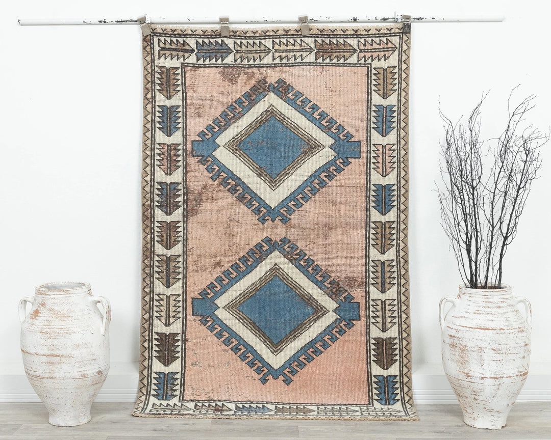 Oushak Rug 3' 7" x 5' 7" | No. VR20132