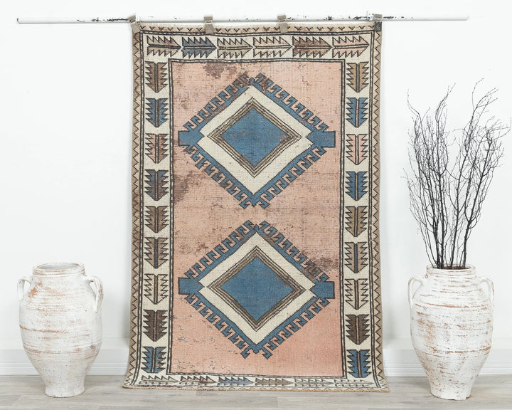 Oushak Rug 3' 7" x 5' 7" | No. VR20132