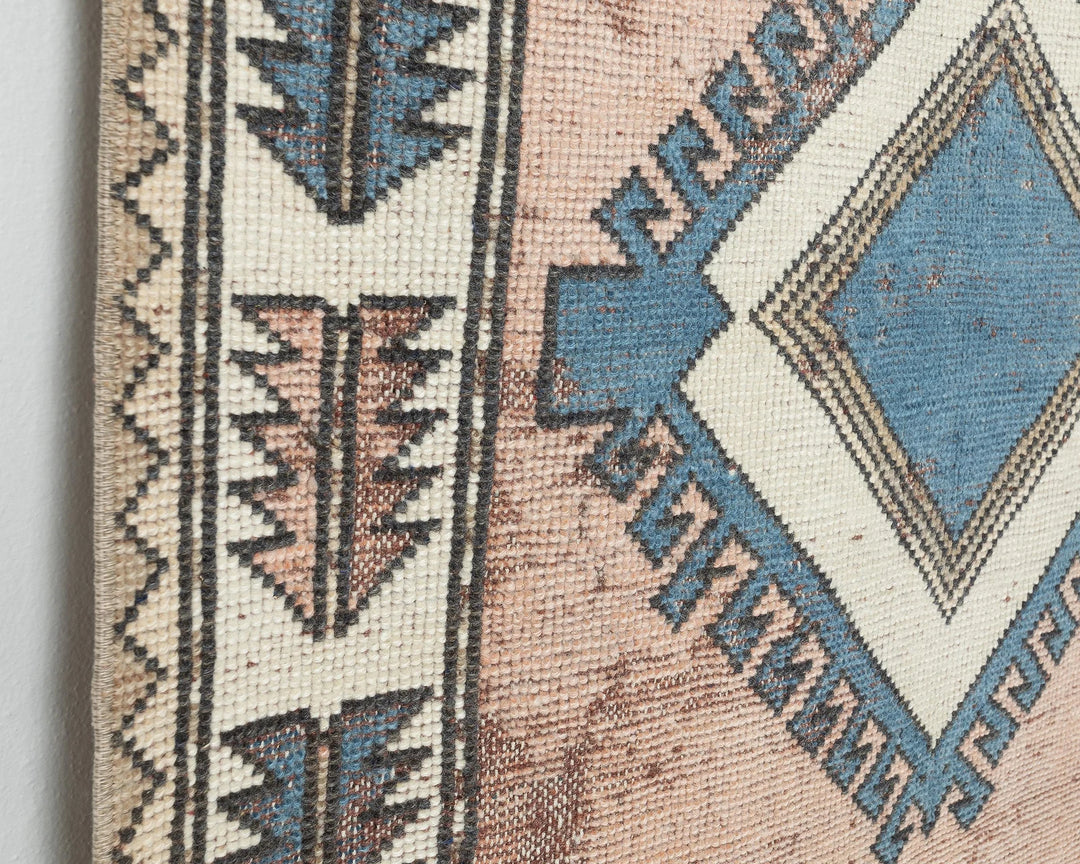 Oushak Rug 3' 7" x 5' 7" | No. VR20132