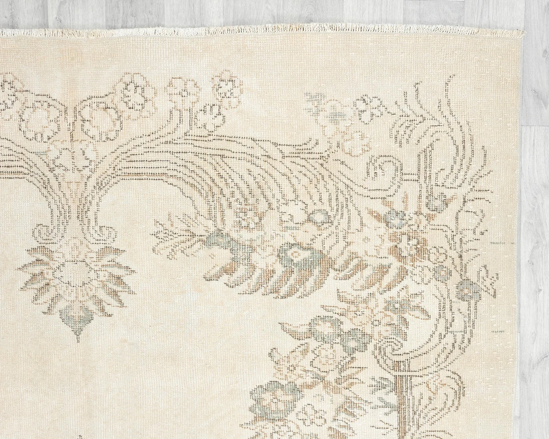 Ivory Turkish Oushak Rug 6' 2" x 10' 4" Hand-Knotted | No. VR20204