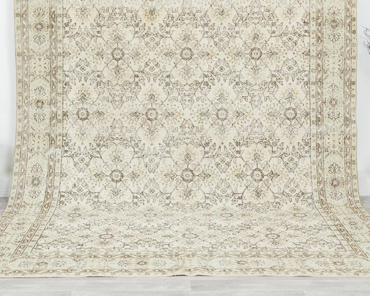 Beige Turkish Oushak Rug 7' 1" x 10' 2" Hand-Knotted | No. VR20238