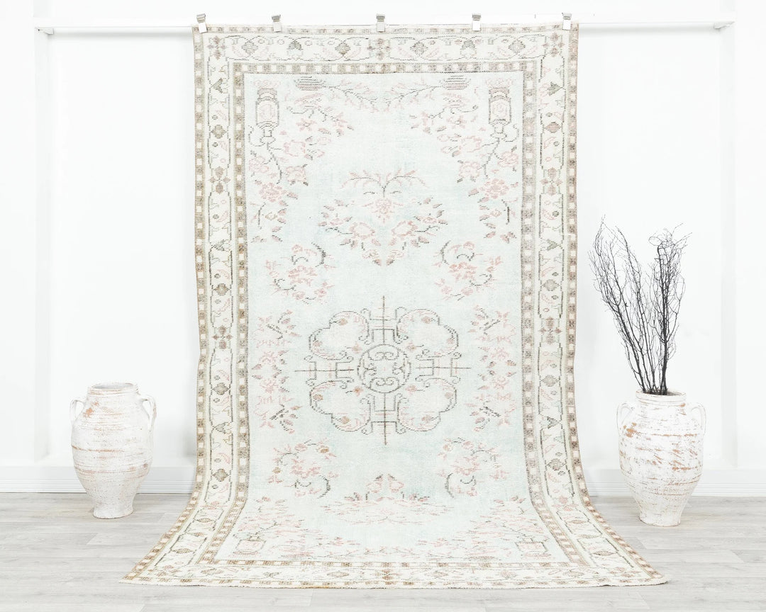 Multicolor Turkish Oushak Rug 5'6" x 9'7" Hand-Knotted | No. VR20294