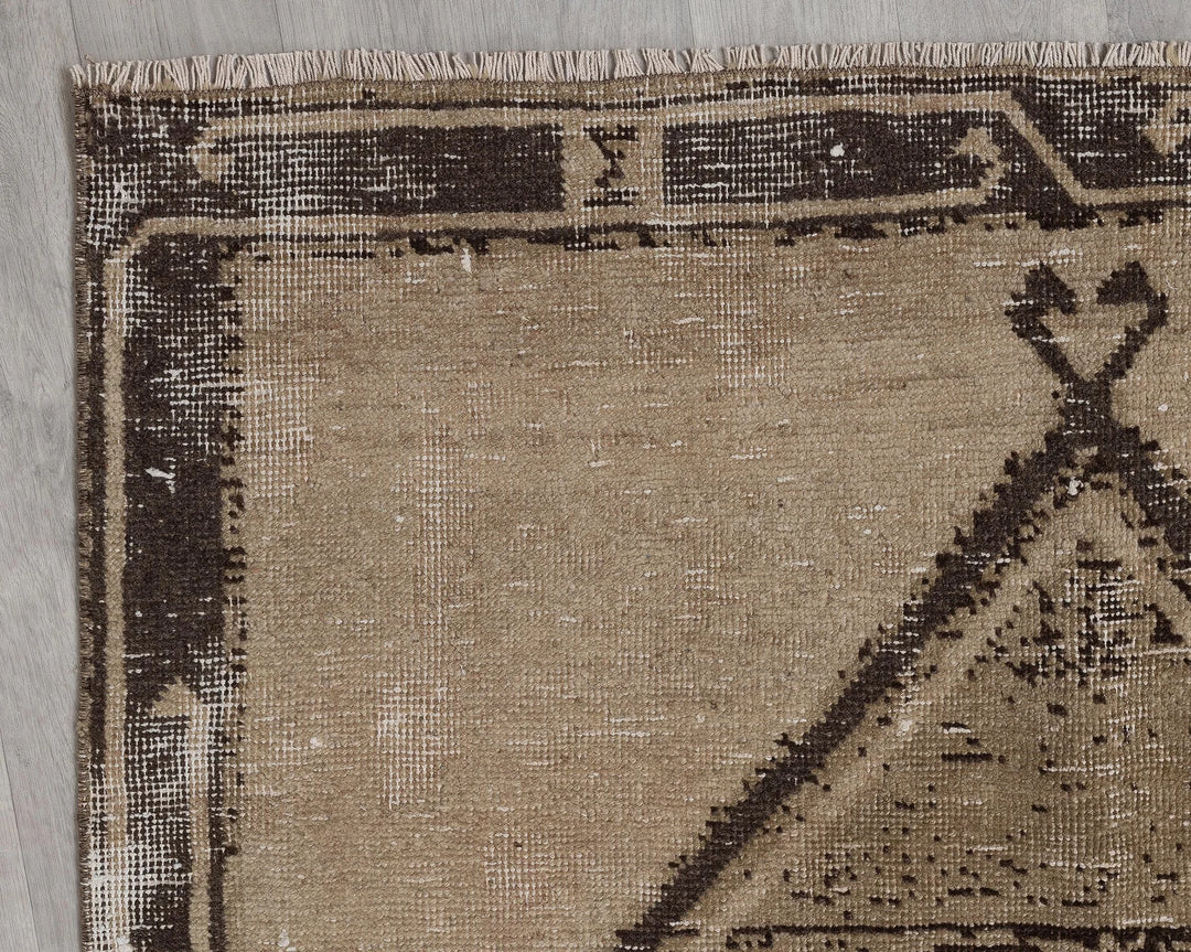 Beige Turkish Tribal Rug 4' 2" x 15' 5" Hand-Knotted border