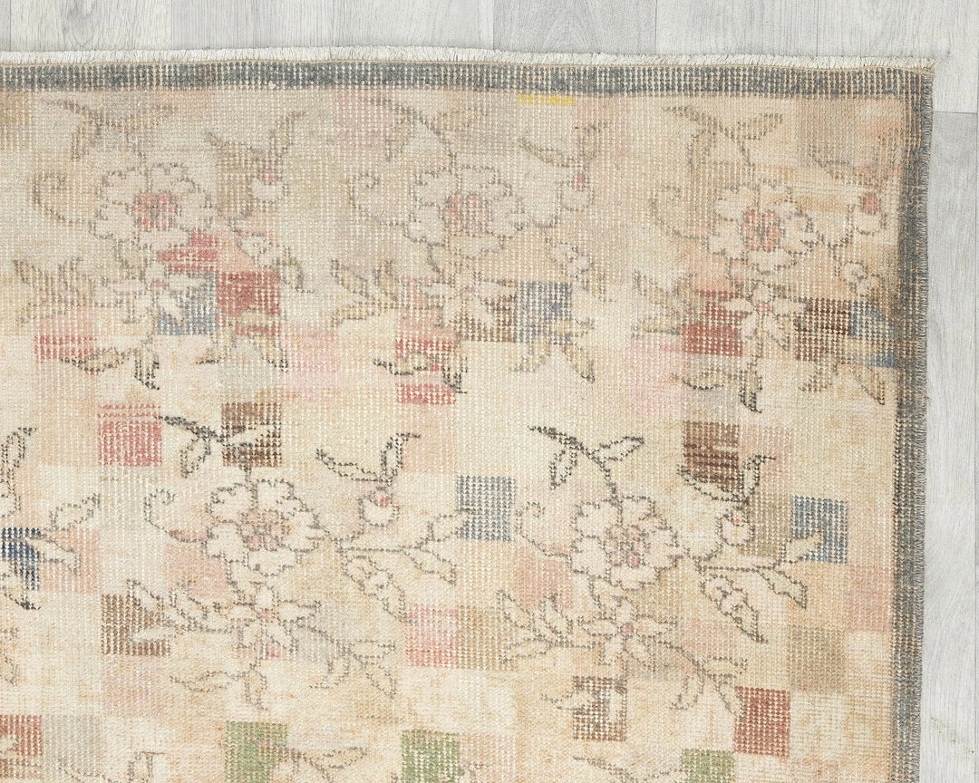 Multicolor Turkish Oushak Rug 3' 11" x 7' 11" Hand-Knotted | No. VR20483