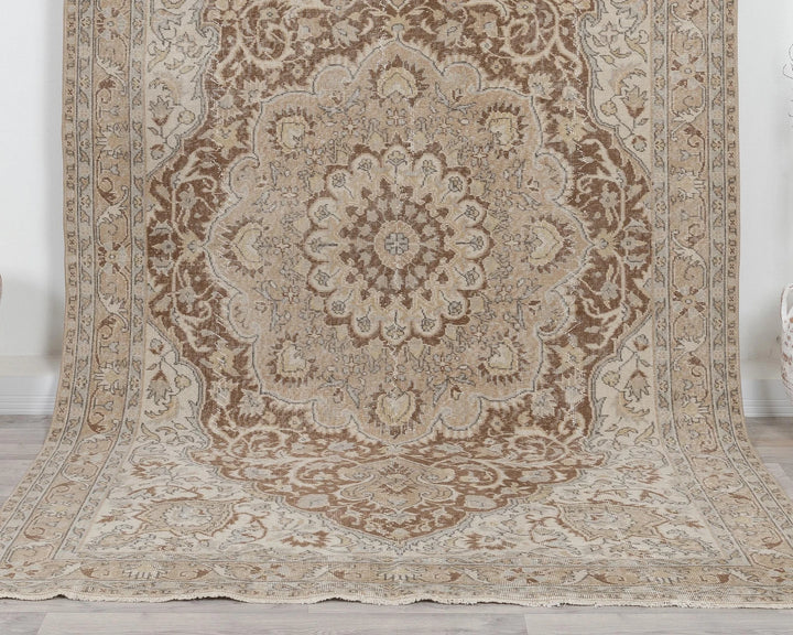 Multicolor Turkish Oushak Rug 6' 7" x 10' Hand-Knotted | No. VR20498