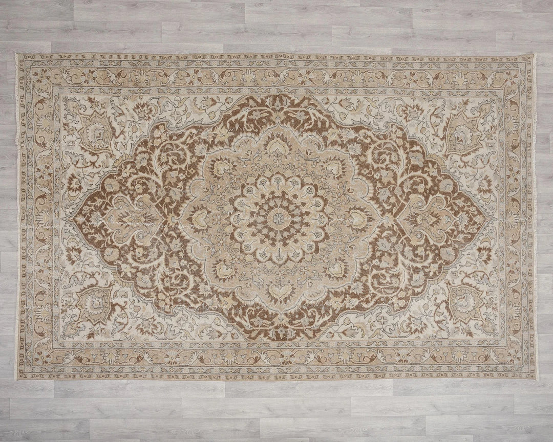 Multicolor Turkish Oushak Rug 6' 7" x 10' Hand-Knotted | No. VR20498